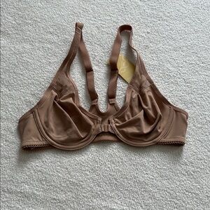 Tan color front closure bra size 34B New!